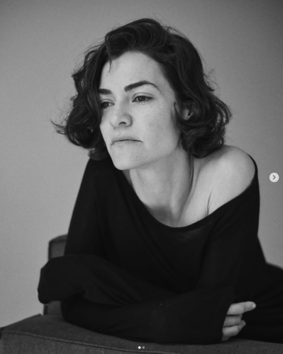 María